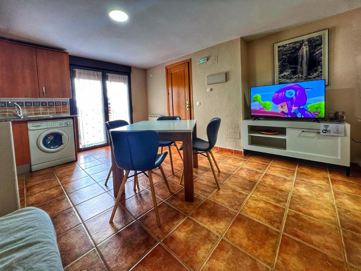 Hostal La Colmena Vicolozano Buitenkant foto