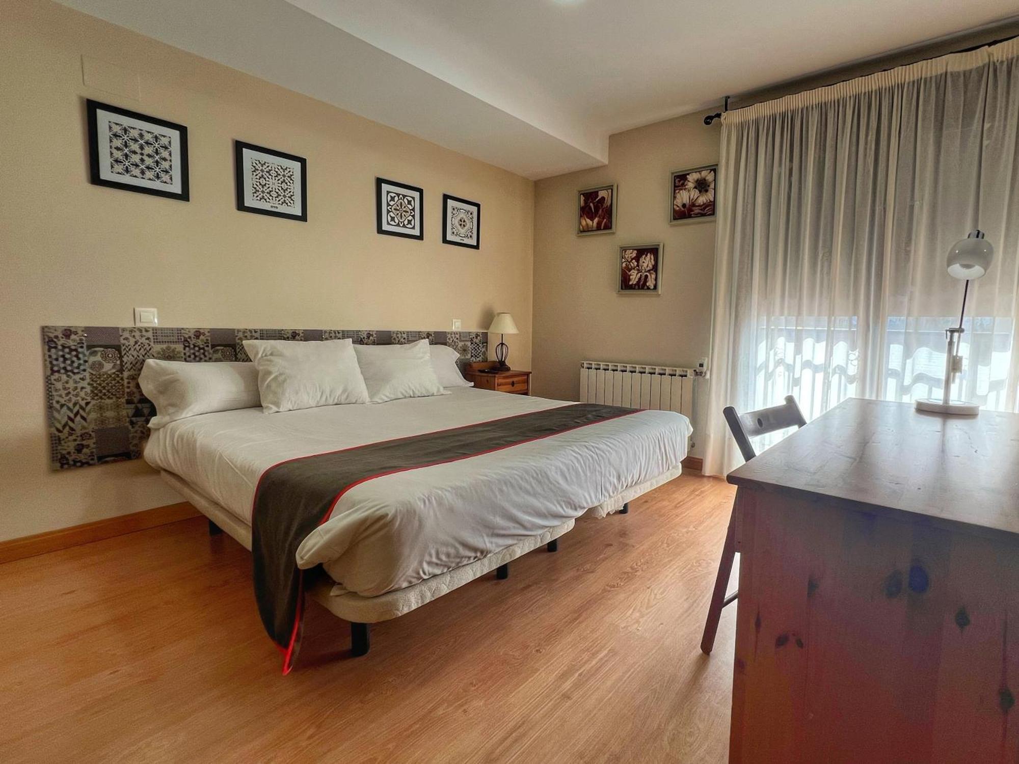 Hostal La Colmena Vicolozano Buitenkant foto